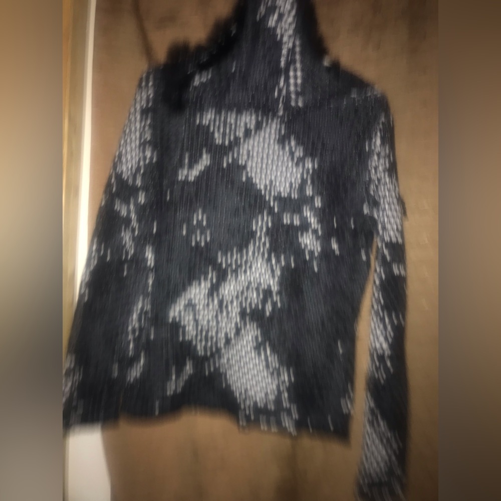 Black & grey zip up soft hoodie size small - Picture 6 of 6